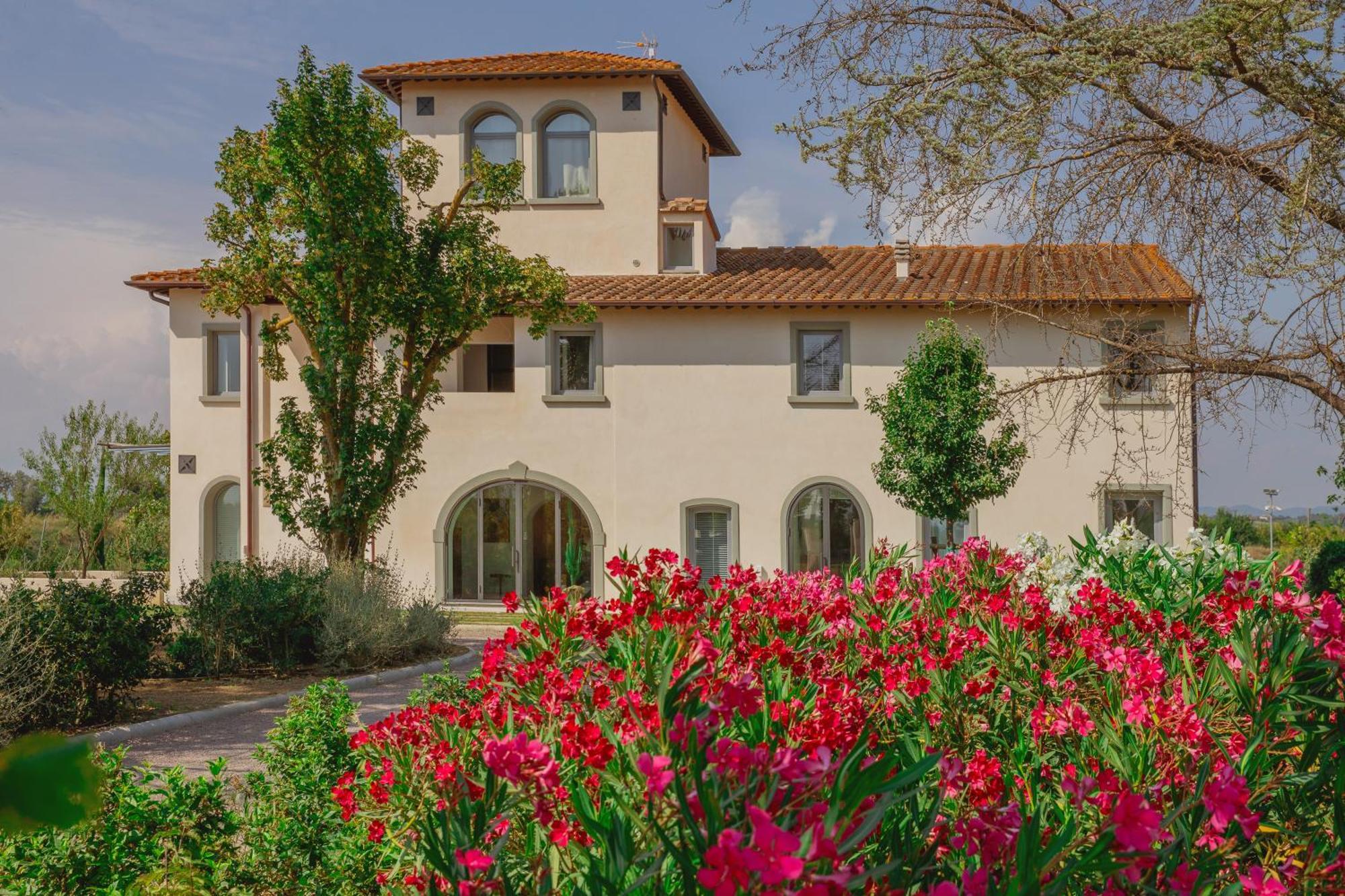 Tenuta Asmara Luxury Resort サン・ミニアート エクステリア 写真